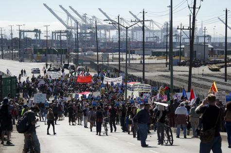 In 2014 about 2500 protesters from different organizations, communities and experiences in support for Gaza successfully blocked an Israeli owned cargo ship at the Port of Oakland.