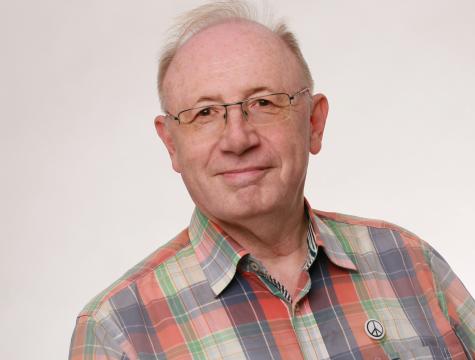 Portrait of Dr. Norbert Stute, Founder of Better World Info in 2025